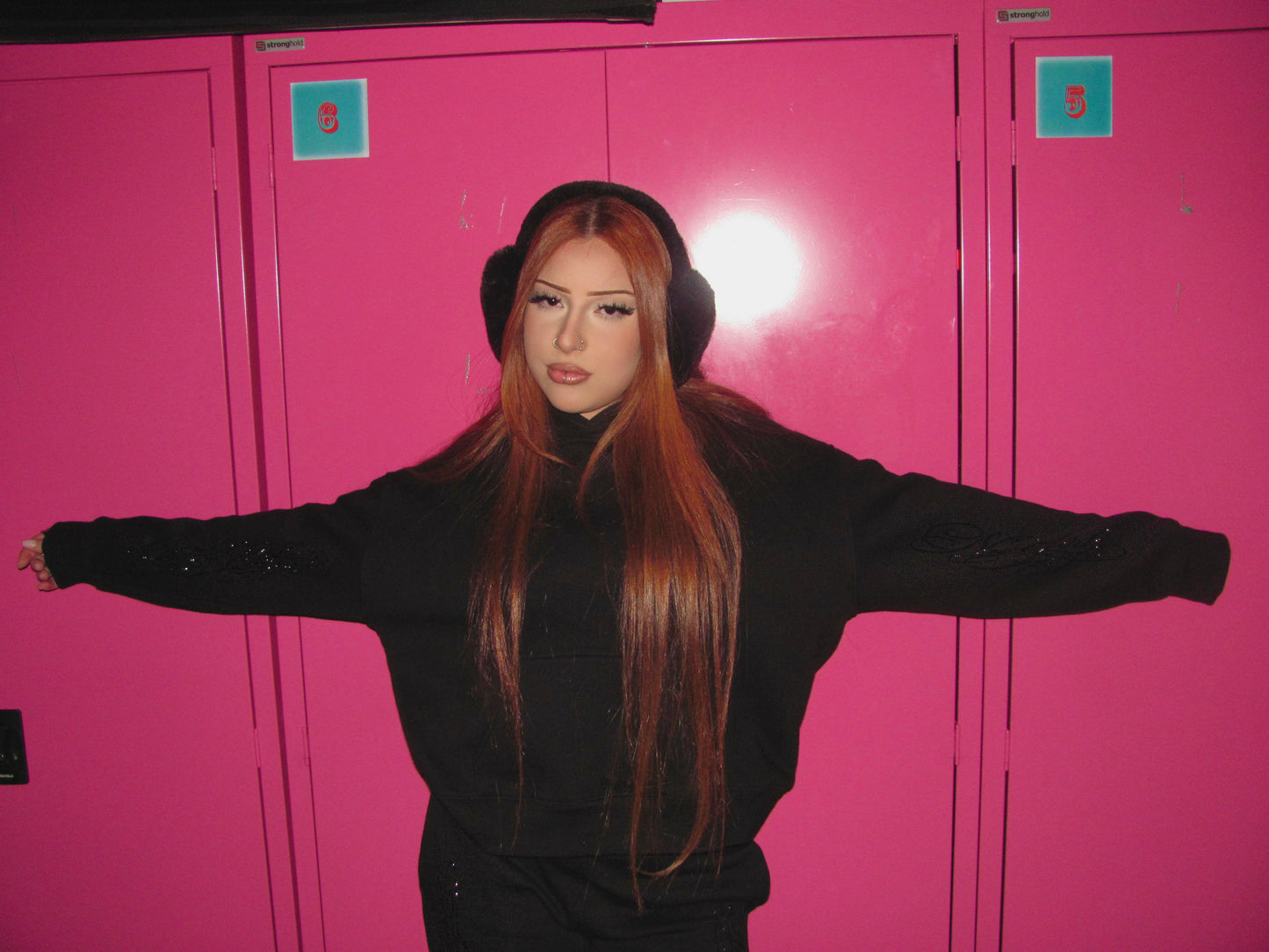 DREAMGIRL HOODIE BLACK